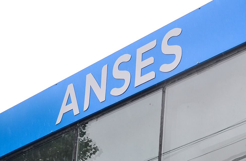 Refuerzo ANSES de $67.000 en septiembre 2025: requisitos, plazos y cómo cobrarlo