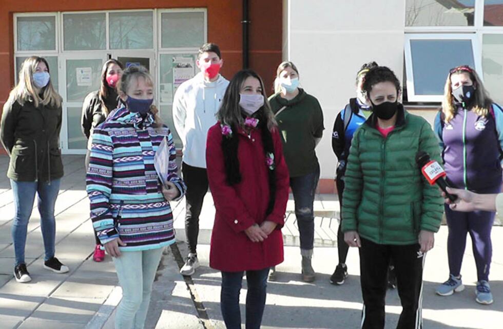 Gimnasios de General Acha reclaman apertura y el Gobierno promete ayudas económicas