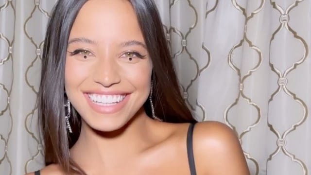 Emilia Mernes deslumbró una vez más a sus fans.