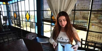 El curso esta destinado a estudiantes universitarios y jóvenes profesionales.