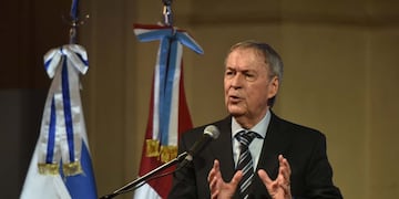 Schiaretti reapareció y criticó a Milei (Ilustrativa)