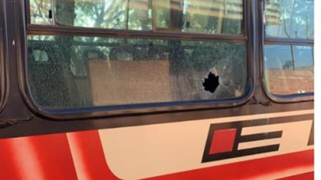 Mado: apedrearon colectivo de la empresa ETCE