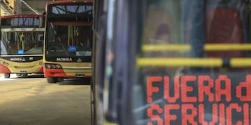 El Gobierno intenta ponerle fin al paro de transporte que complica a millones de usuarios en el Área Metropolitana y en distintas partes del país.