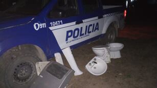 Se robaron el baño de una casa.