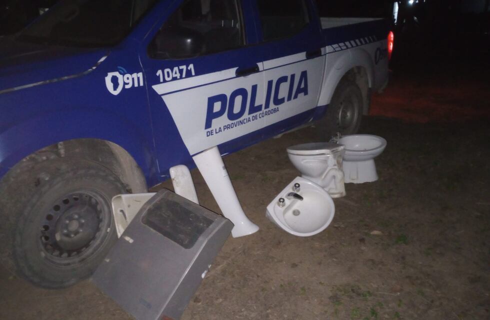 Insólito: robó el baño completo de una casa en la Comuna de San Roque