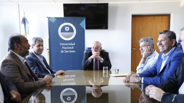 El ministro de Desarrollo Social Juan Zabaleta visitó San Juan donde firmó el acta acuerdo con la Universidad para avanzar en las auditorias del programa Potenciar Trabajo.