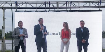 Presentaron Bicivía, el sistema de bicicletas públicas de Paraná