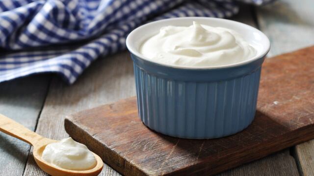 Cómo hacer yogur griego casero sin yogurtera.