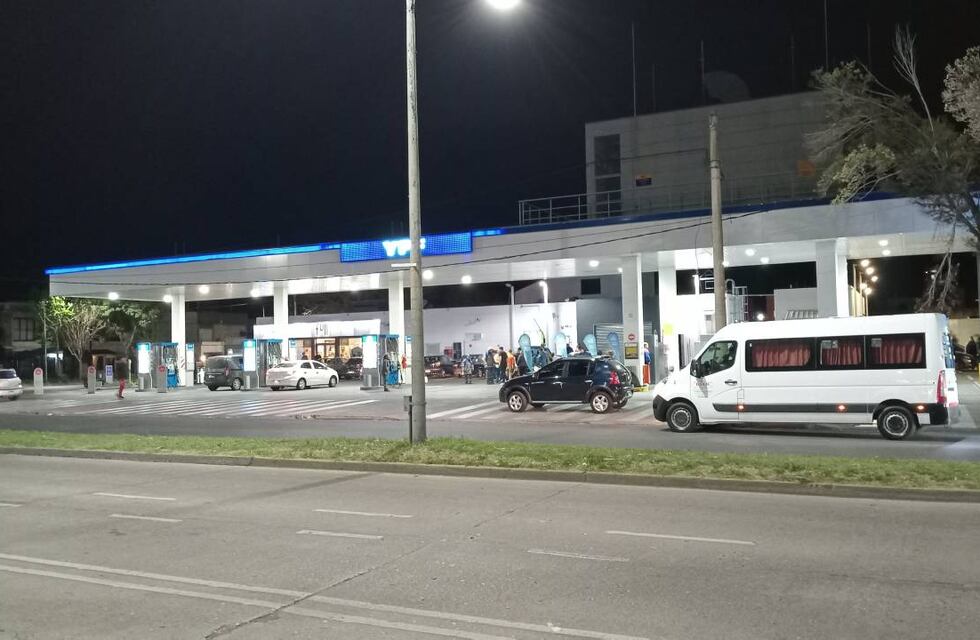 Turnos en Rosario: las estaciones de servicio pueden llegar a cerrar por las noches