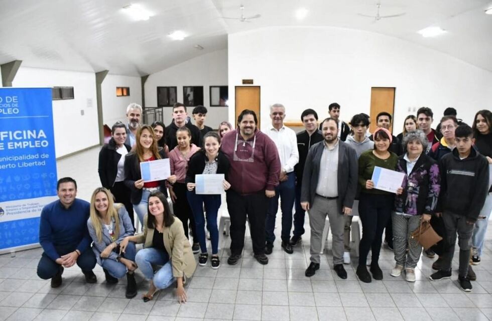 Entregaron certificados de cursos de capacitación en Puerto Libertad