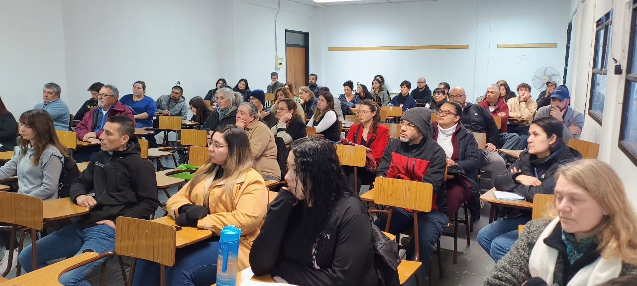 entrega de 19 certificados del programa FOMEPRO correspondientes a las convocatorias 25 y 26