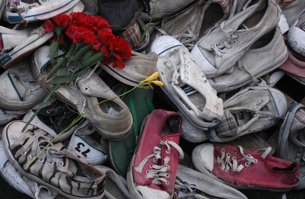 Se cumplen 21 años de Cromañón: familiares y sobrevivientes marchan y realizan una misa conmemorativa