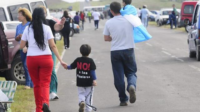 Movilización al Puente General San Martín (DyN/Archivo).