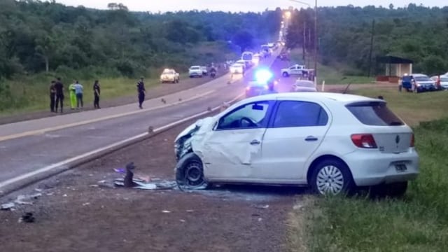 Accidente múltiple en General Urquiza dejó como saldo a ocho personas heridas.