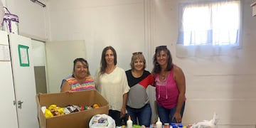 Mujeres Coop Tres Arroyos entregaron lo recaudado en las Caminatas Solidarias