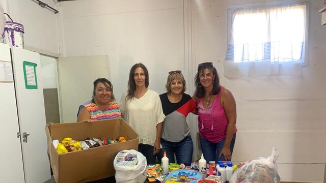 Mujeres Coop Tres Arroyos entregaron lo recaudado en las Caminatas Solidarias