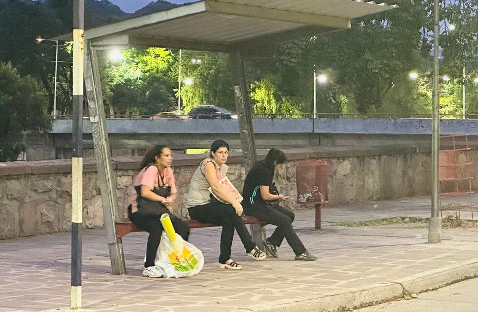 ¿Cómo afecta a los usuarios jujeños un paro de choferes de colectivos?