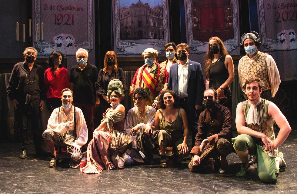 Ovacionado estreno de la “La Comedia es Peligrosa”