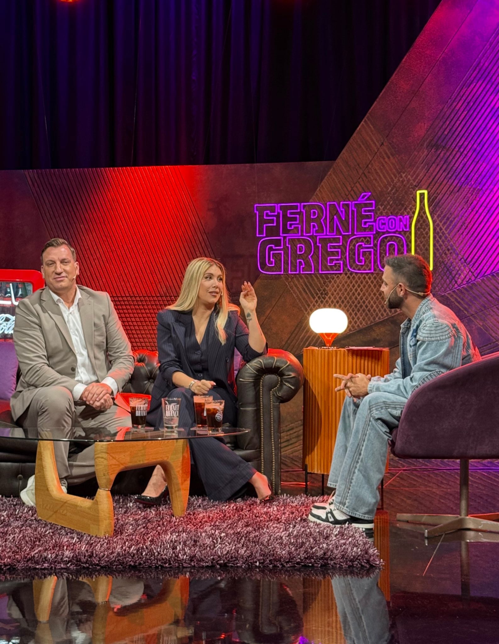 Wanda Nara y Maxi López en el programa de Grego Rossello.