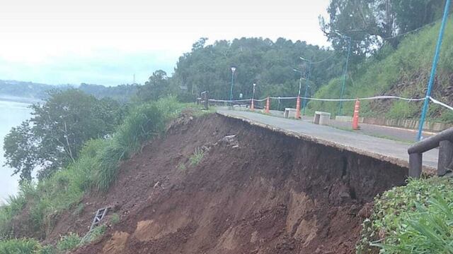 Se desmoronó parte de la costanera de Puerto Piray.