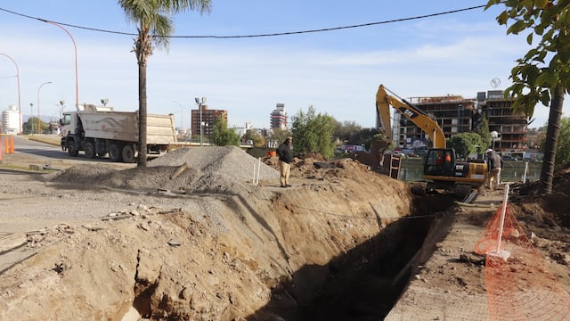 Saneamiento Lago San Roque: Obras de cloacas en Carlos Paz