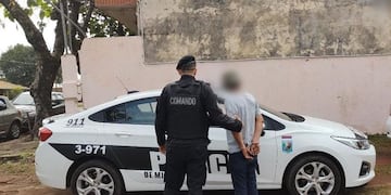 El violento intentó huir y resistirse al arresto pero finalmente fue detenido.