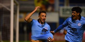 Belgrano ya tomó una decisión con los jugadores a los que se le termina el contrato. Pero uno de ellos cuenta con el respaldo de Ricardo Zielinski para seguir.