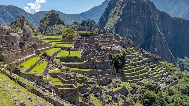 Machu Picchu podría dejar de ser Maravilla del Mundo: la advertencia que sacude al histórico atractivo peruano (Freepik)