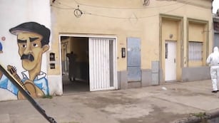 La víctima de 61 años falleció en un departamento de pasillo sobre Necochea al 3500.
