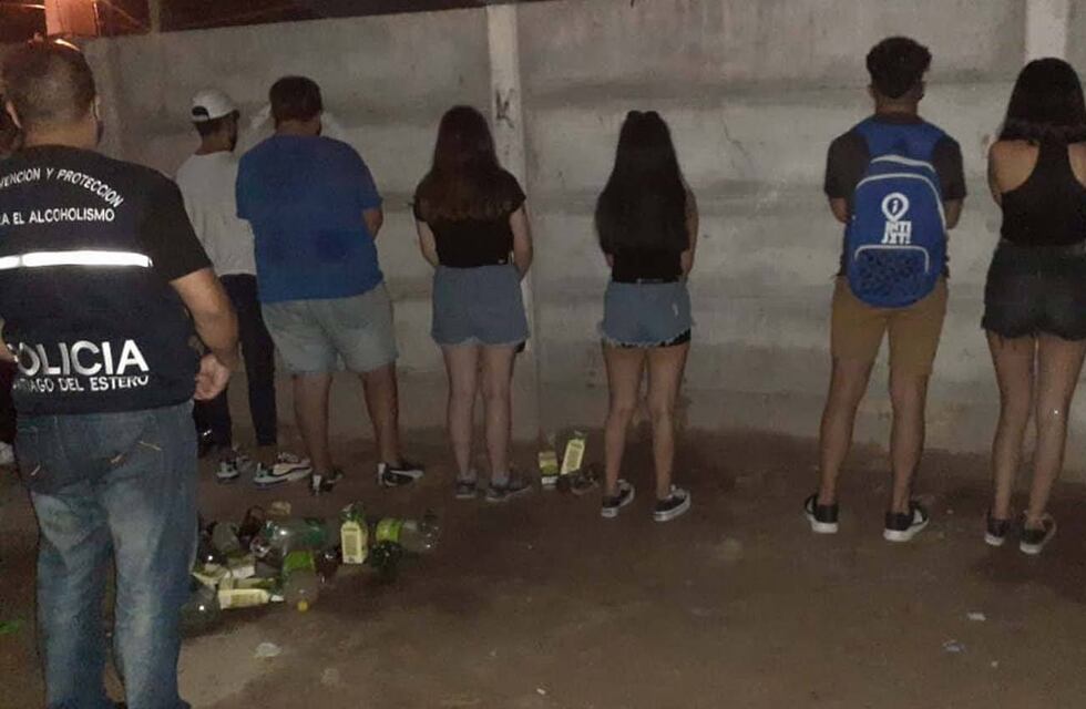 Más de 60 demorados por participar en una fiesta clandestina en la capital santiagueña