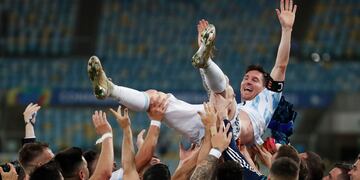 La locura de Lionel Messi no tiene frontera.