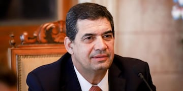 Hugo Velázquez renunciará a su cargo la próxima semana.