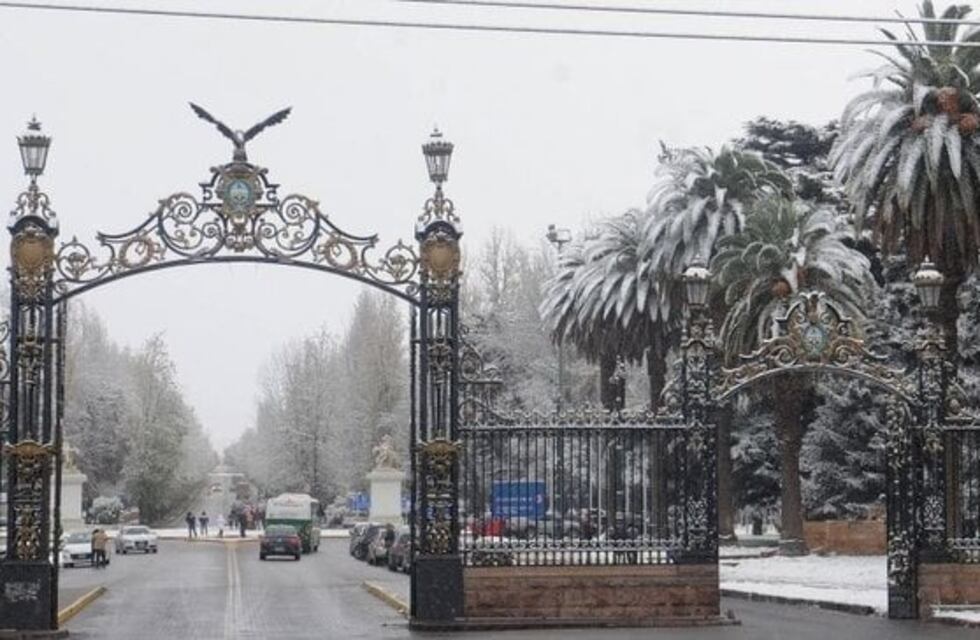 Expectativa en Mendoza por la posibilidad de nieve para el fin de semana extra largo: qué dice el pronóstico