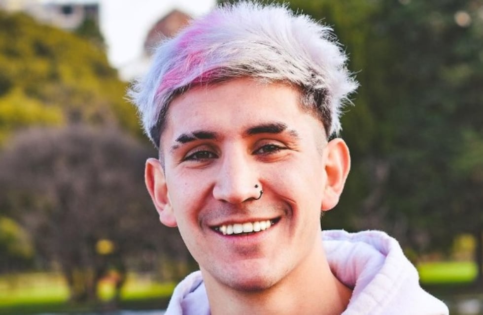 Es albañil, trabaja en el exterior, reveló cuánto gana y se hizo viral en TikTok