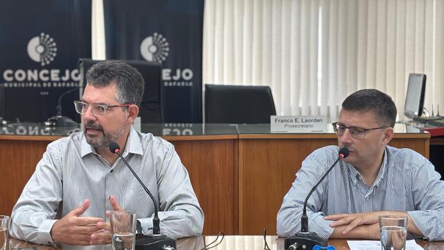 Germán Bottero dialogó con los concejales sobre la situación de los Bomberos Voluntarios