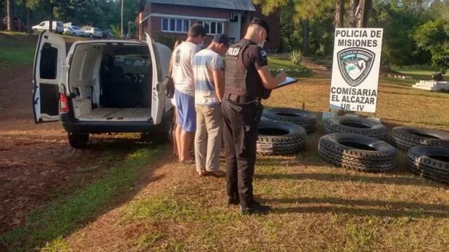 Secuestran cargamento de neumáticos sin aval aduanero en El Alcázar.