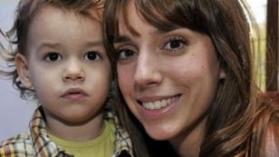 Tamara Pettinato fue madre de Milo en abril de 2010.