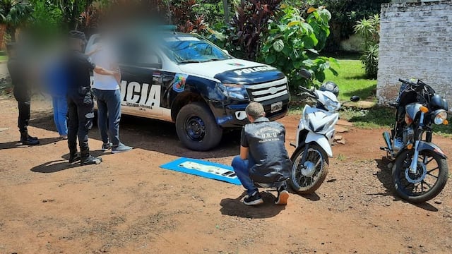 Además, se secuestró las motocicletas y celulares de ambos .