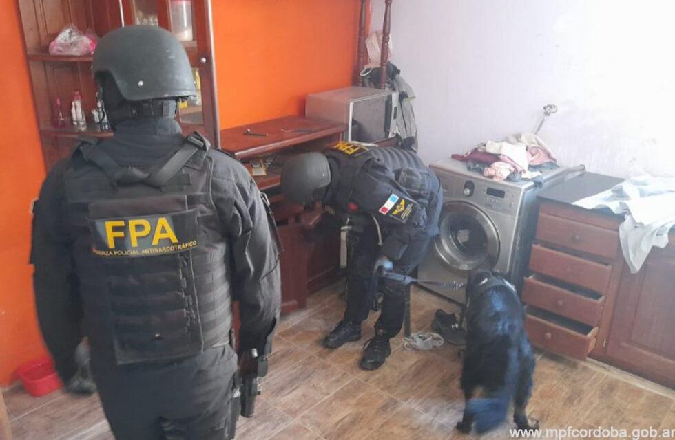 Un perro policía fue clave para localizar la cocaína escondida en una vivienda de Villa El Libertador