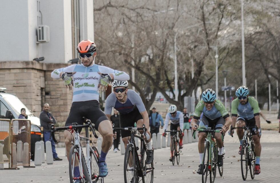 Ciclismo: Ramiro Castro, más ‘Cacique’ que nunca en el corazón de la Ciudad de Mendoza