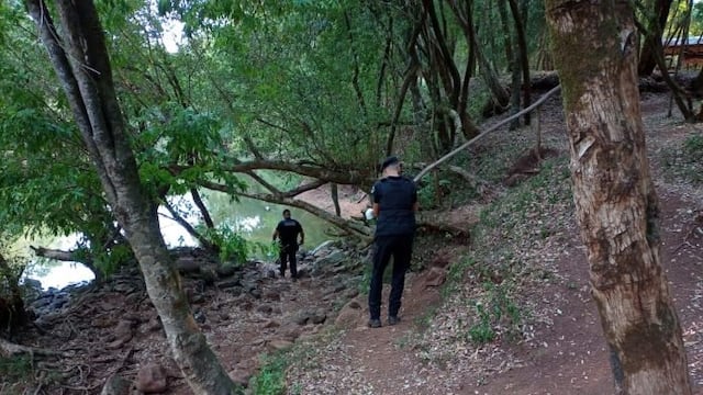 Luego de la detención de este presunto cazador, retuvieron tres motocross, armas blancas y redes de pesca