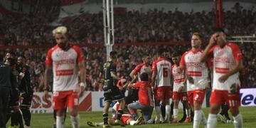 nstituto ante Estudiantes de Caseros, en Alta Córdoba. (Facundo Luque / La Voz)