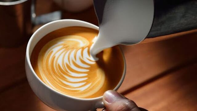 Una firma internacional ofrece trabajo a baristas, supervisores y encargados en Córdoba.