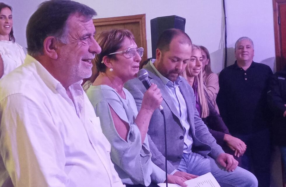 Elecciones 2023 en Tres Arroyos: Claudia Cittadino de Compromiso Vecinal presentó su lista