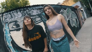 Sara Hebe y Santa Salut se unieron en “Jove”, un boom bap bien noventero