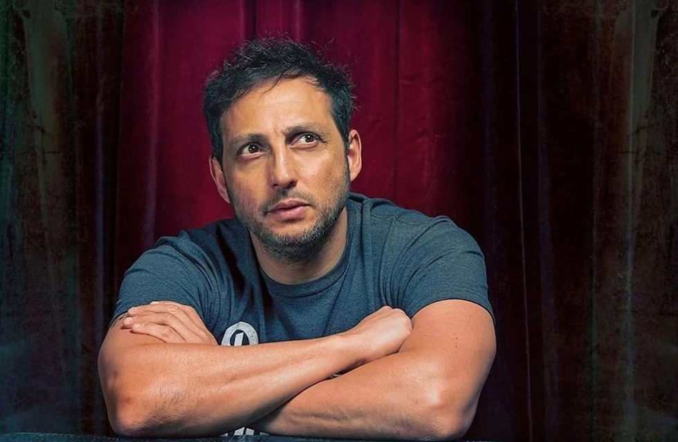 Superó el cáncer y casi pierde un hijo recién nacido: la impactante historia de vida de Ariel Staltari, el actor estrella de Okupas y El Eternauta