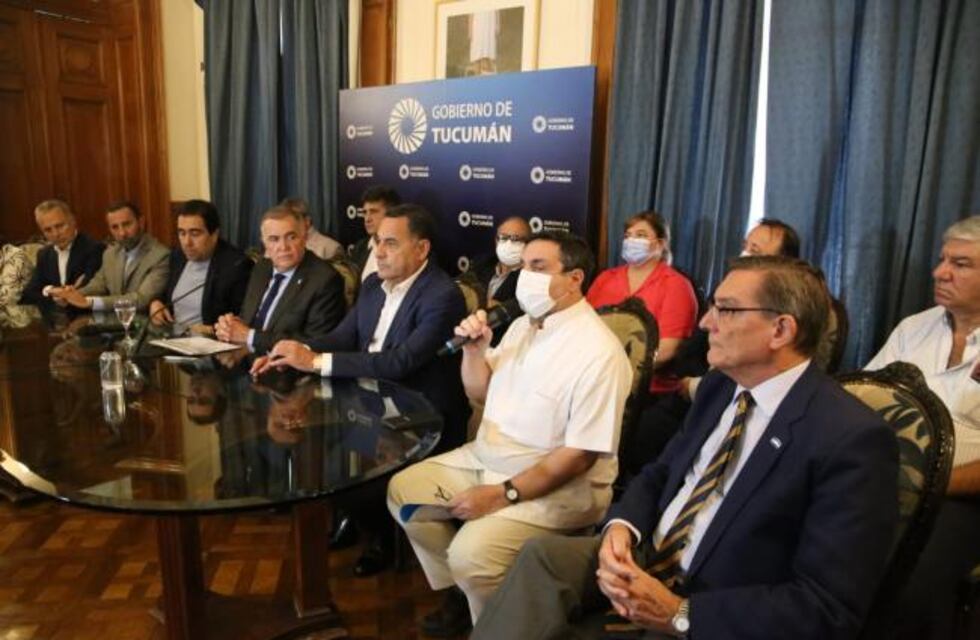 Los mayores de 18 años pueden aplicarse el tercer refuerzo contra el coronavirus