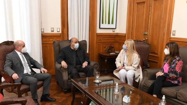 El lunes vuelven las clases presenciales a Tucumán.