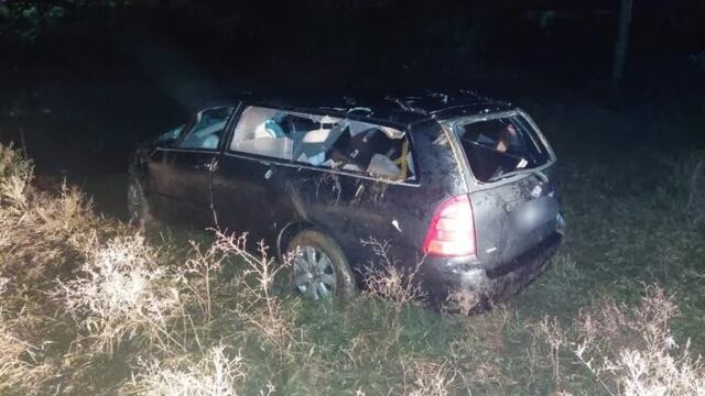 Accidente fatal en Apóstoles: coche fúnebre despistó y cayó al arroyo Chimiray.