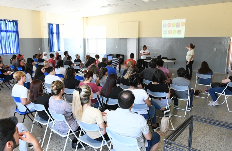 Rafaela en Acción ofreció un curso de manipulación de alimentos